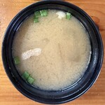 とんかつ いもや - お味噌汁