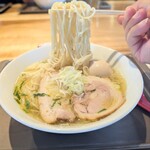 塩ラーメン あす流 - 
