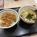 山田うどん食堂 - 料理写真: