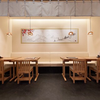 個室完備。ご家族のお食事やご会食に