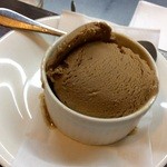 洋食 三浦亭 - モカ風味のアイスクリーム