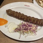 レストラン アラジン - 羊肉のケバブ