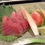 和食しん堀 - まぐろとサーモン