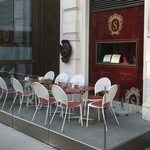 Café Sacher - テラス席かな？