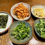 韓国旬菜ハル - 前菜盛り合わせ