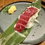 韓国旬菜ハル - 特選馬の赤み刺し