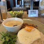 アジアンビストロ Dai - 