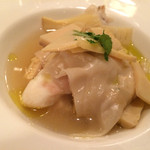 らんぷ亭 - 天然鯛のコンソメスープ 滋味深い