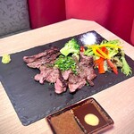 個室ビストロ 名古屋グリルハウス - 黒毛和牛グリル　味噌バターソース