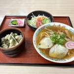 味の老舗 八千代 - 料理写真:◉ 中華そば定食 ¥970-