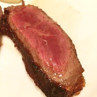 ウルフギャング・ステーキハウス 丸の内店 - TーBONE ステーキ 
                  ウルフギャング・ステーキハウス 丸の内店