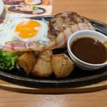 ビッグボーイ - 料理写真:手ごねハンバーグ＆フライエッグ