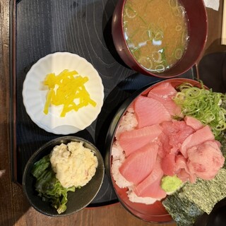 口コミ一覧 : おさかな屋オカピ - 東梅田/居酒屋 [食べログ]