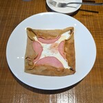蕎麦粉食堂 Buckwheat - ガレットランチ 玉子とハムのガレット