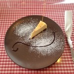 ピッツェリア 薪と石 - プチデザート(チーズケーキ)