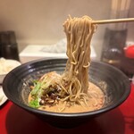 天神ササラ - 濃厚金胡麻担々麺(1,580円)