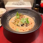 天神ササラ - 濃厚金胡麻担々麺(1,580円)