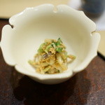 井雪 - 根三つ葉と浜防風の胡麻和え