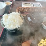ステーキ&ハンバーグ ビッグシェフ亭 - 