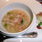ドゥ エピセ - カニとフカヒレのあんかけスープ