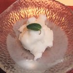 ドゥ エピセ - デザートのライチシャーベット