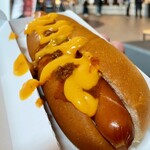 Ｔ・ジョイ - 料理写真:チリチーズドッグ