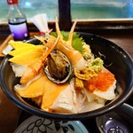 天然海水いけす海陽亭 - 特選海鮮丼