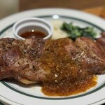山田ポークステーキ - 男体山（270g）　1330円　＋　ライス山盛り　350円