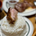 山田ポークステーキ - 男体山（270g）　1330円　＋　ライス山盛り　350円