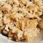 貝出汁らぁ麺 みぎわ - おこげ部分も。