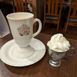 びっくりドンキー - ドリンク写真: