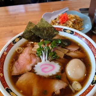 ラーメン処菊忠食堂_0