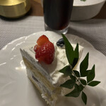 RESTAURANT LUKE with SKY LOUNGE - ケーキ