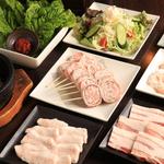 炭火焼肉 豚丸 - 料理写真: