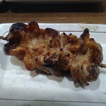 やきとん たかちゃん - ホルモン串焼き 190円