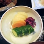 割烹 山城家 - 香の物。