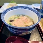 割烹 山城家 - 大きな茶碗蒸し。