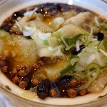 本格四川料理 華洋2号店 - 料理写真:酸菜魚煮 （ 山椒粒と唐辛子と漬物の中泳ぐ白身魚）