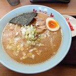 ラーメンさんぱち - 料理写真: