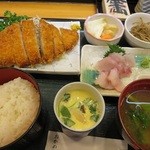 寿司・和食 おかめ - 日替わりランチ８００円（税込）