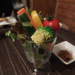 串揚げ 串の実 - 箸休め？口休めの野菜盛り合わせ