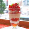 ロクシタンカフェ SHIBUYA TOKYO - ストロベリー＆アーモンドパフェ 1980円