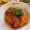 ジョリーパスタ - 燻製ベーコンと夏野菜のトマトソース