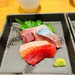 すし酒場みなと - 5種類のお刺身