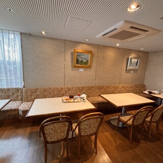 RESTAURANT Roly_2