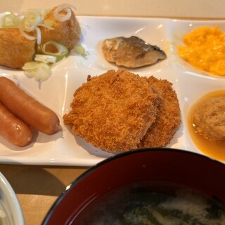 RESTAURANT Roly_0