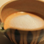 連理 - 「フルーツトマトの温かいスープに蛤の入ったロワイヤルカプチーノ仕立て クミン風味」