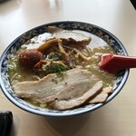 赤湯からみそラーメン 龍上海 - 料理写真: