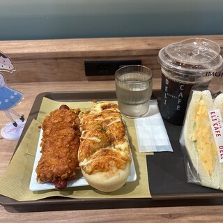 デリカフェ・キッチン オオサカ ミドウ_0