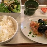 食堂 太陽と月 - 週替わりランチSET“香味唐揚げ“